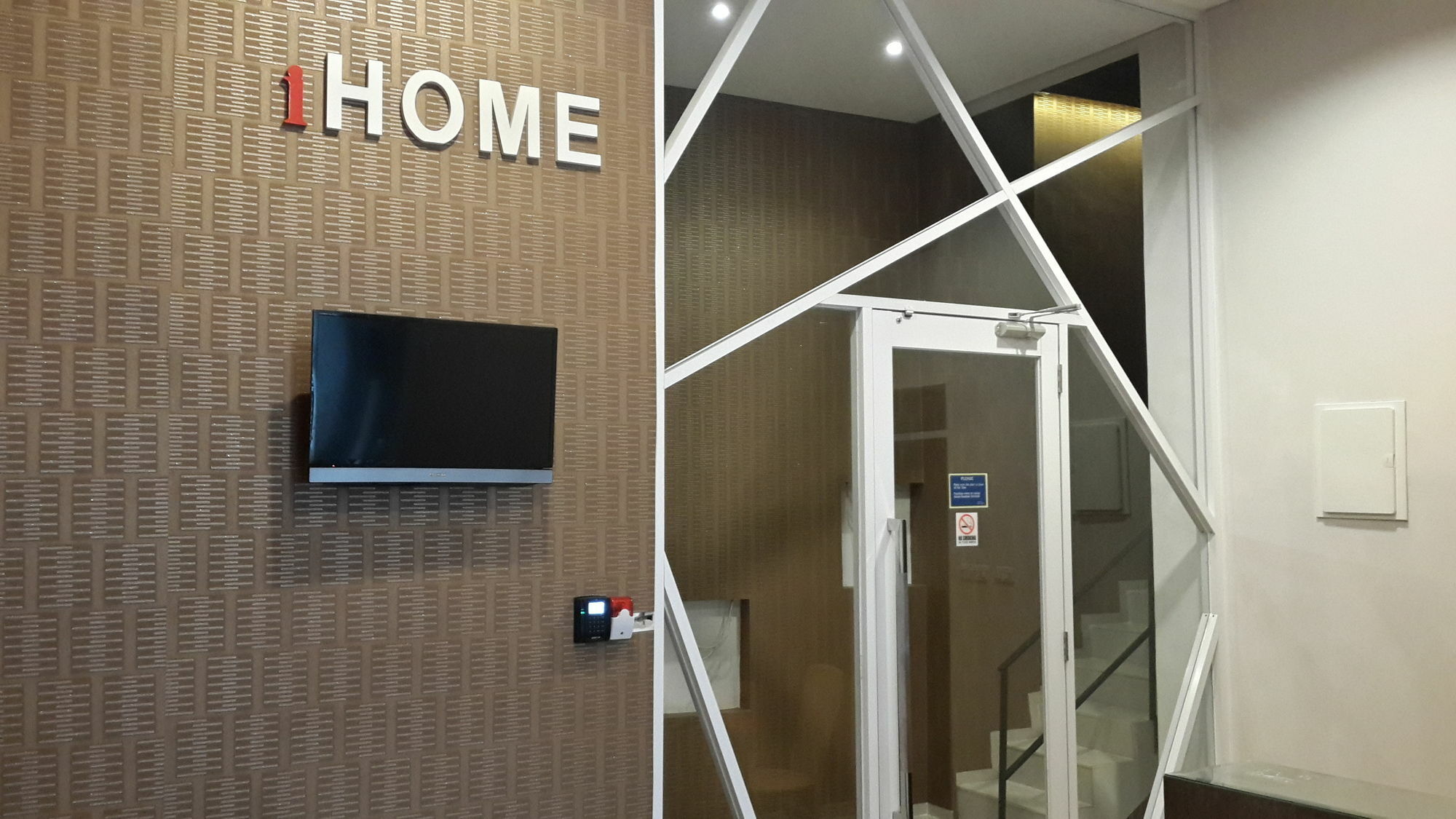 iHome Residence Jacarta Exterior foto